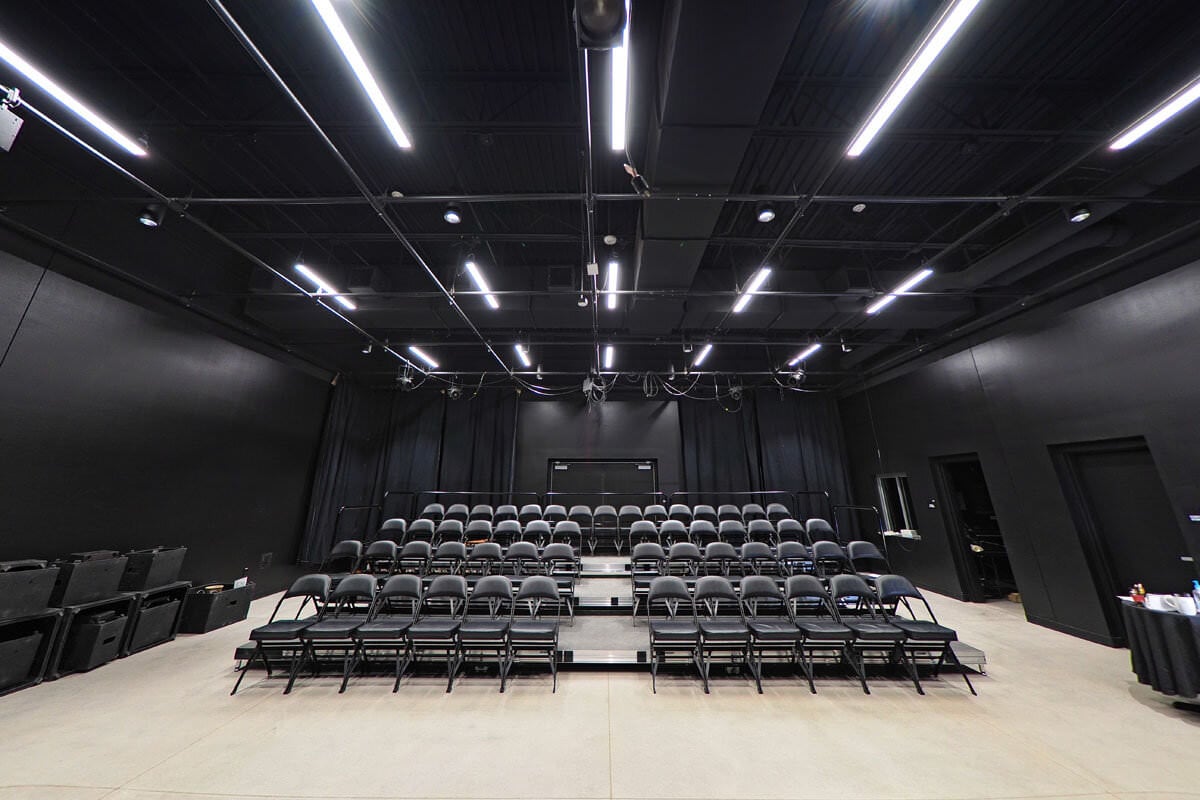 AaronWallace-Clearwing-Combs-104