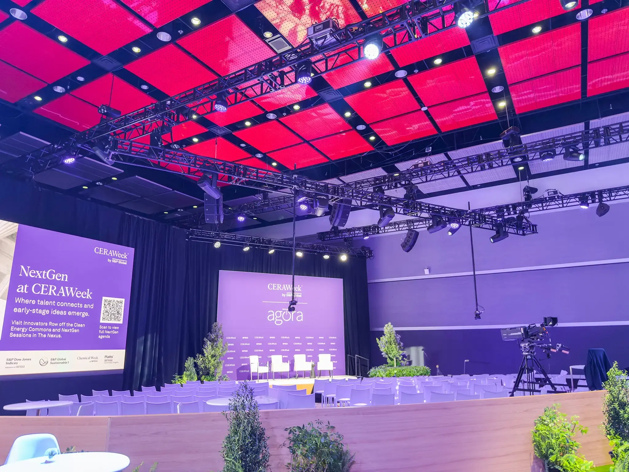 Clearwing - Corporate Conference Production - 10