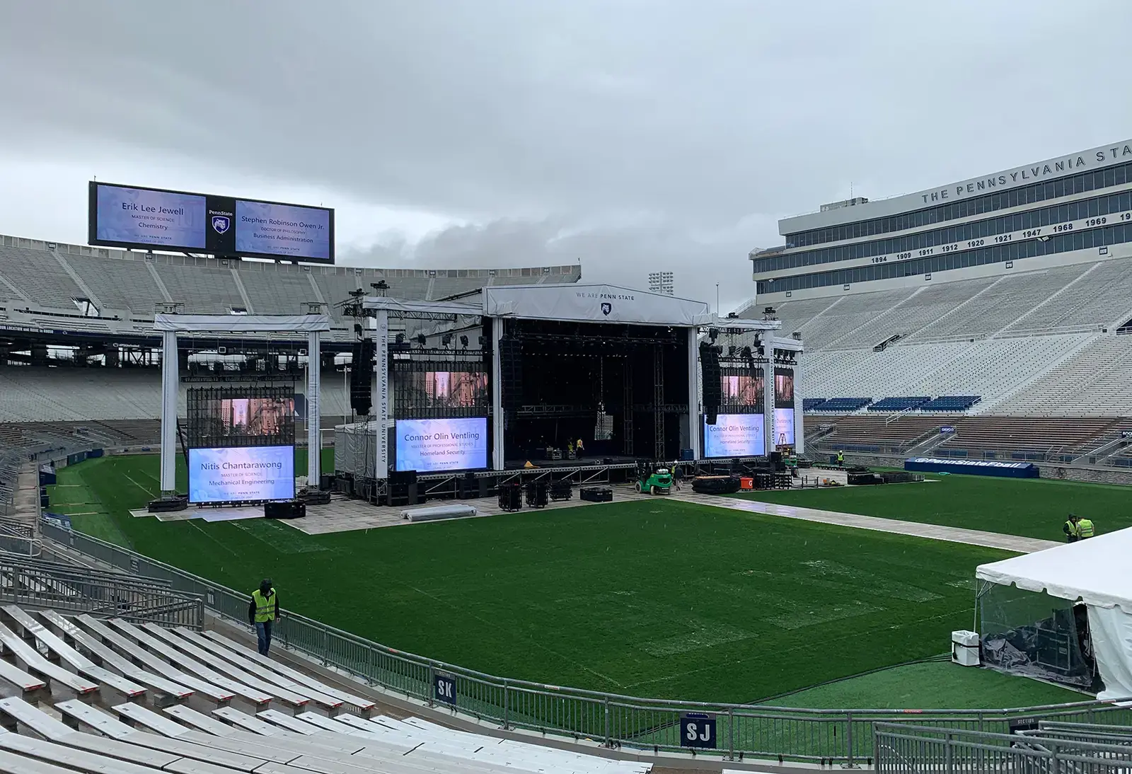 Clearwing - Penn State Commencement 2021 - 00002