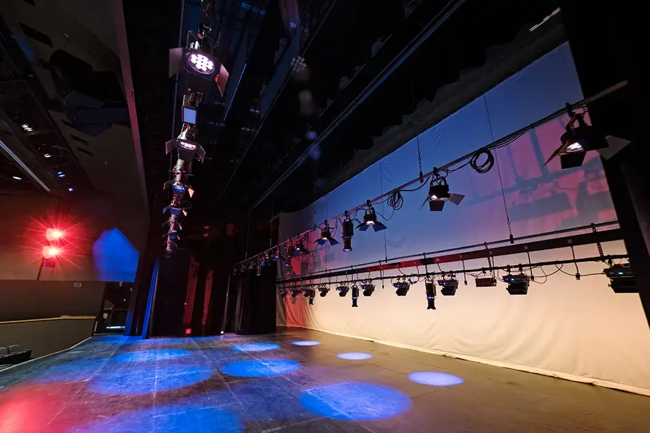 Clearwing - Sunnyslope Lighting RIgging Installation